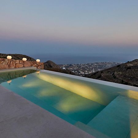 Santorini Sky, The Retreat Villa Pyrgos Kallistis Bagian luar foto