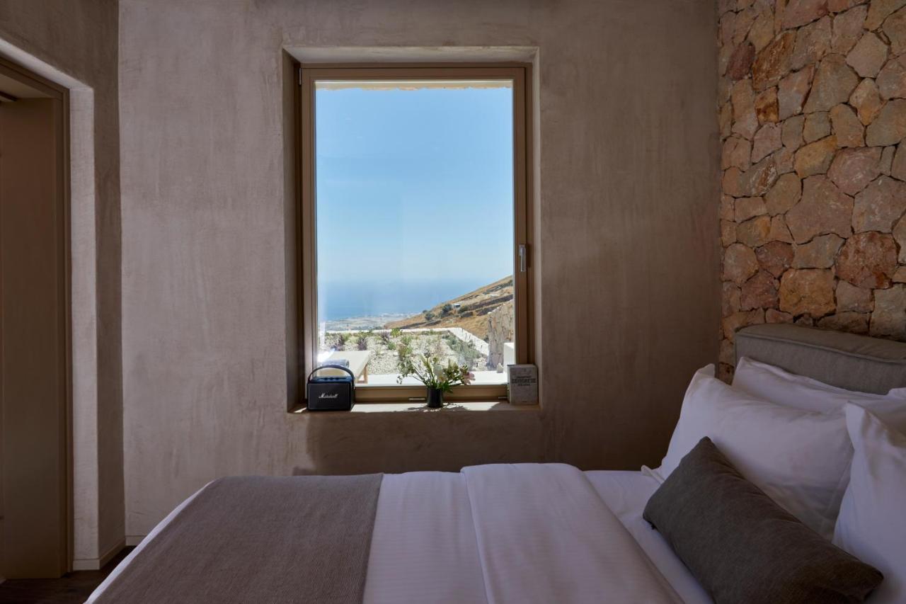 Santorini Sky, The Retreat Villa Pyrgos Kallistis Bagian luar foto
