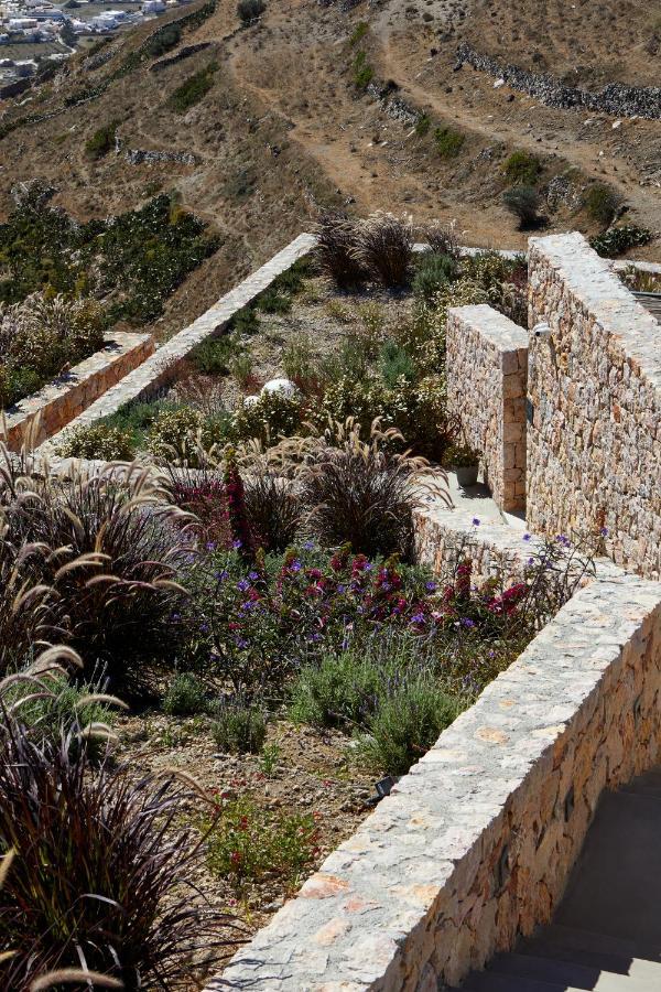 Santorini Sky, The Retreat Villa Pyrgos Kallistis Bagian luar foto