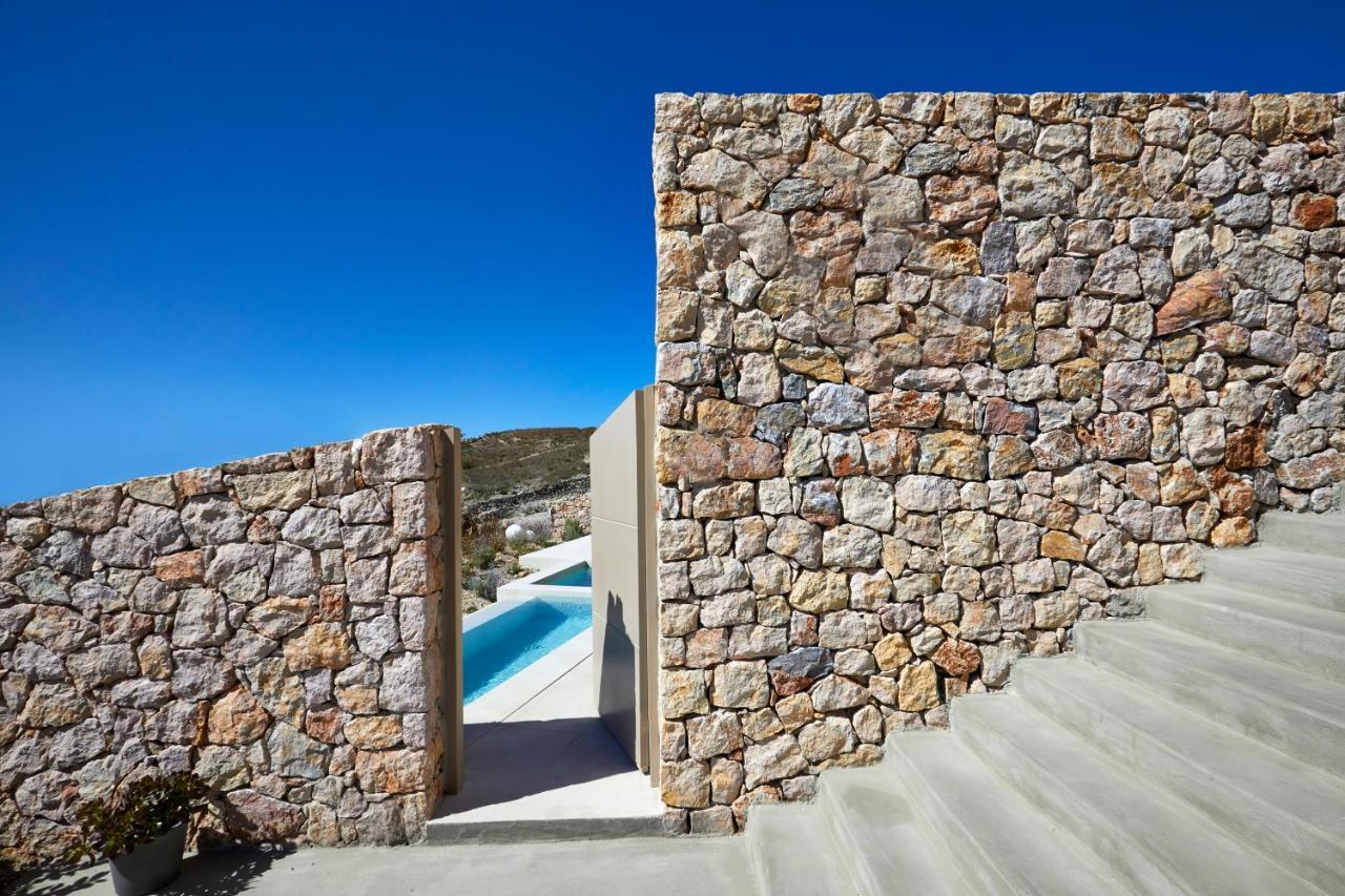 Santorini Sky, The Retreat Villa Pyrgos Kallistis Bagian luar foto