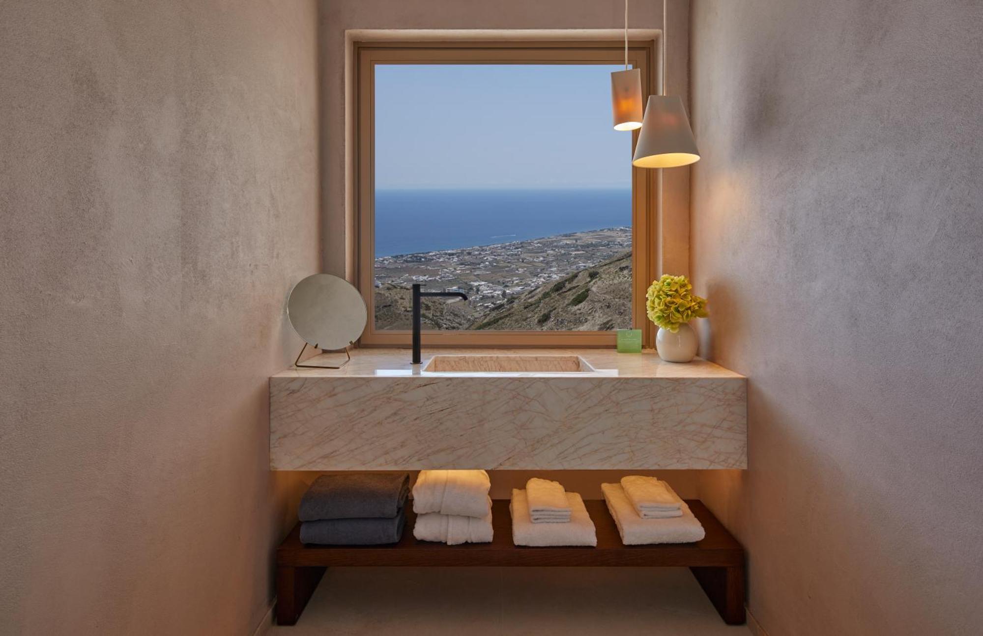 Santorini Sky, The Retreat Villa Pyrgos Kallistis Bagian luar foto